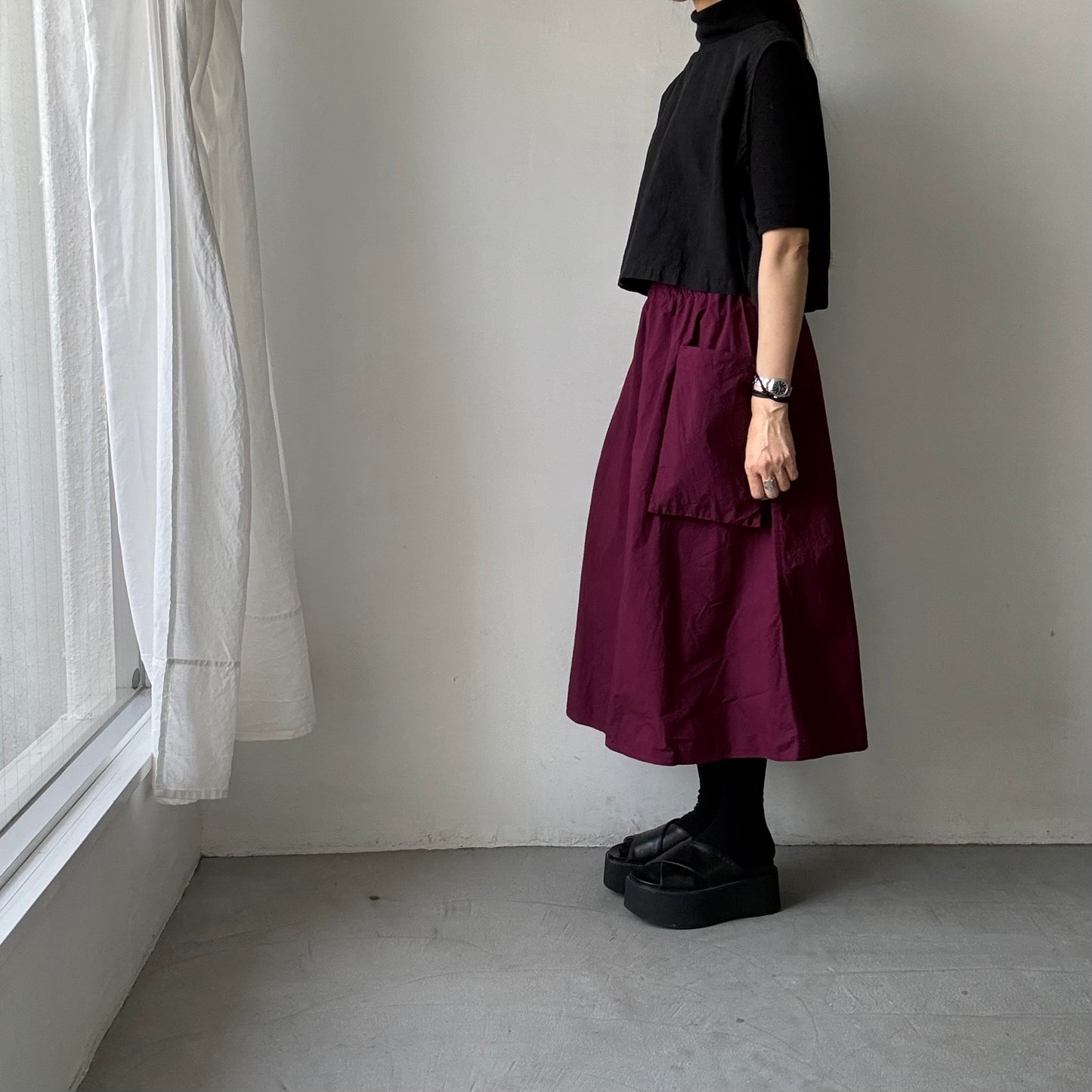 R&D.M.Co 　シュリンクコットンガーメントダイポケットスカート　プラム