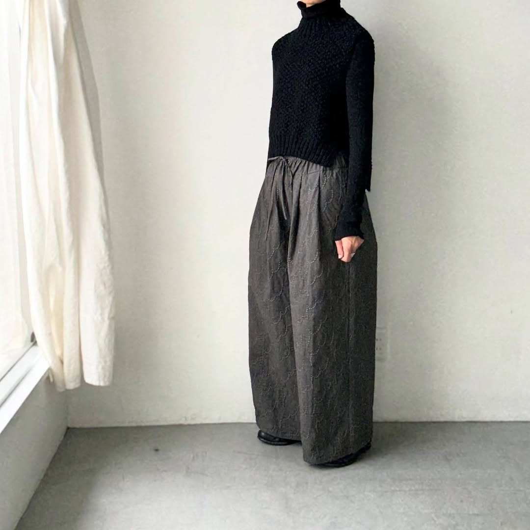 kijinokanosei  フラクタルワイドパンツ