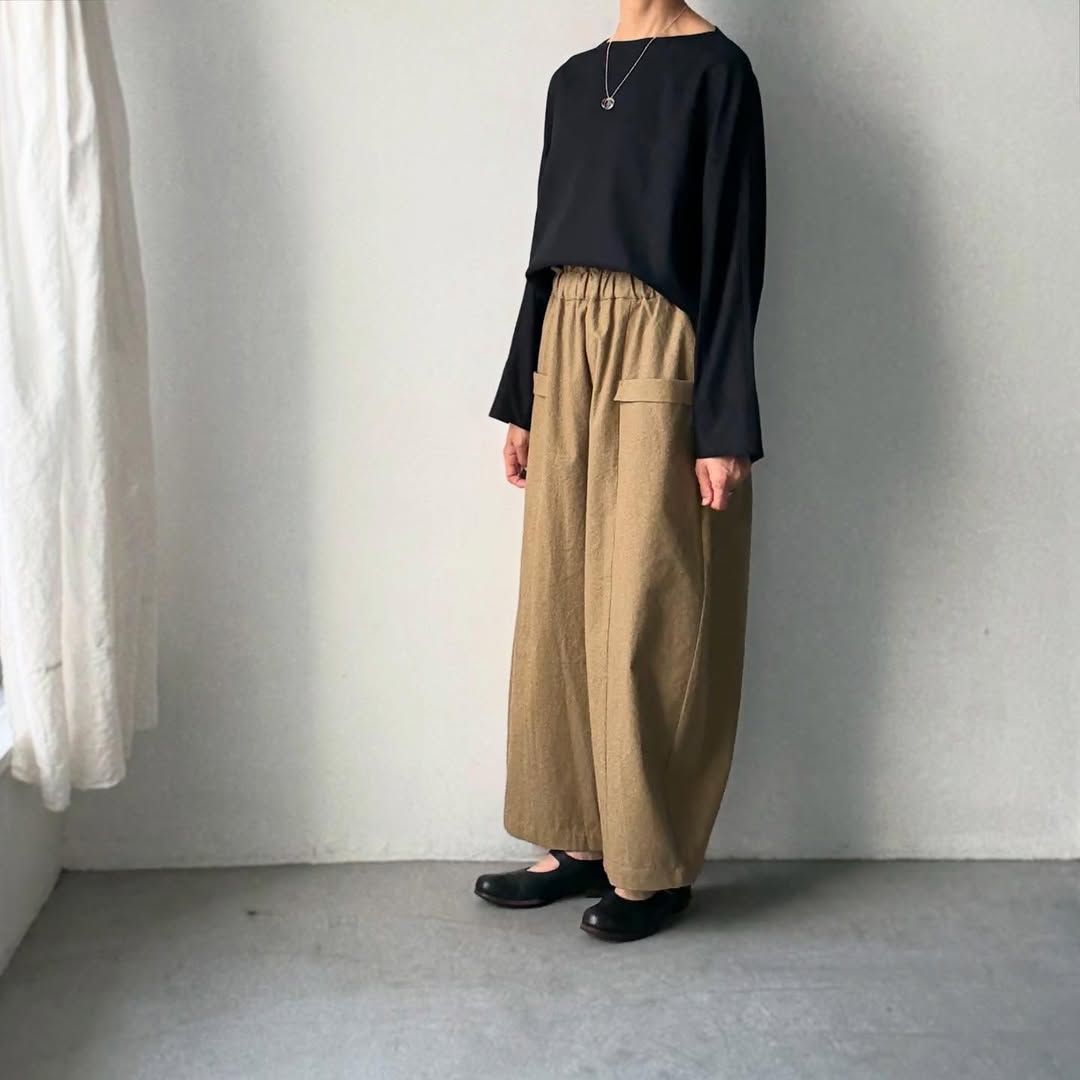 MAGALI コットンリネンアンティークキャンバスフラップパンツ　カーキ