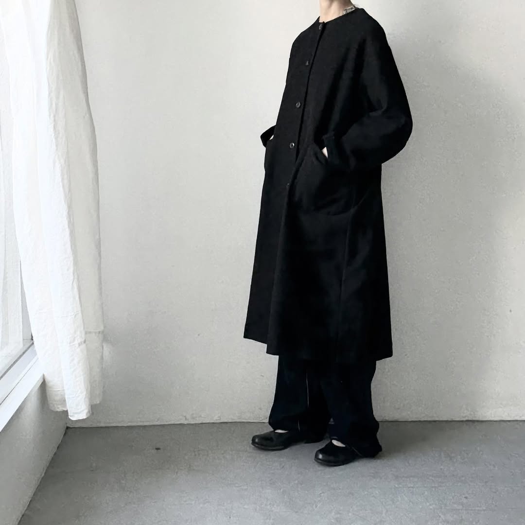 atelier d'antan Mauryノーカラーコットンコート