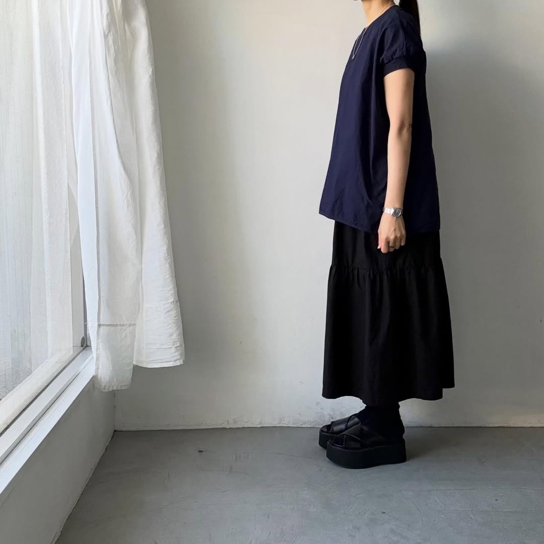 homspun コンパクトウェザーノースリーブ(オーバーサイズ)  ネイビー