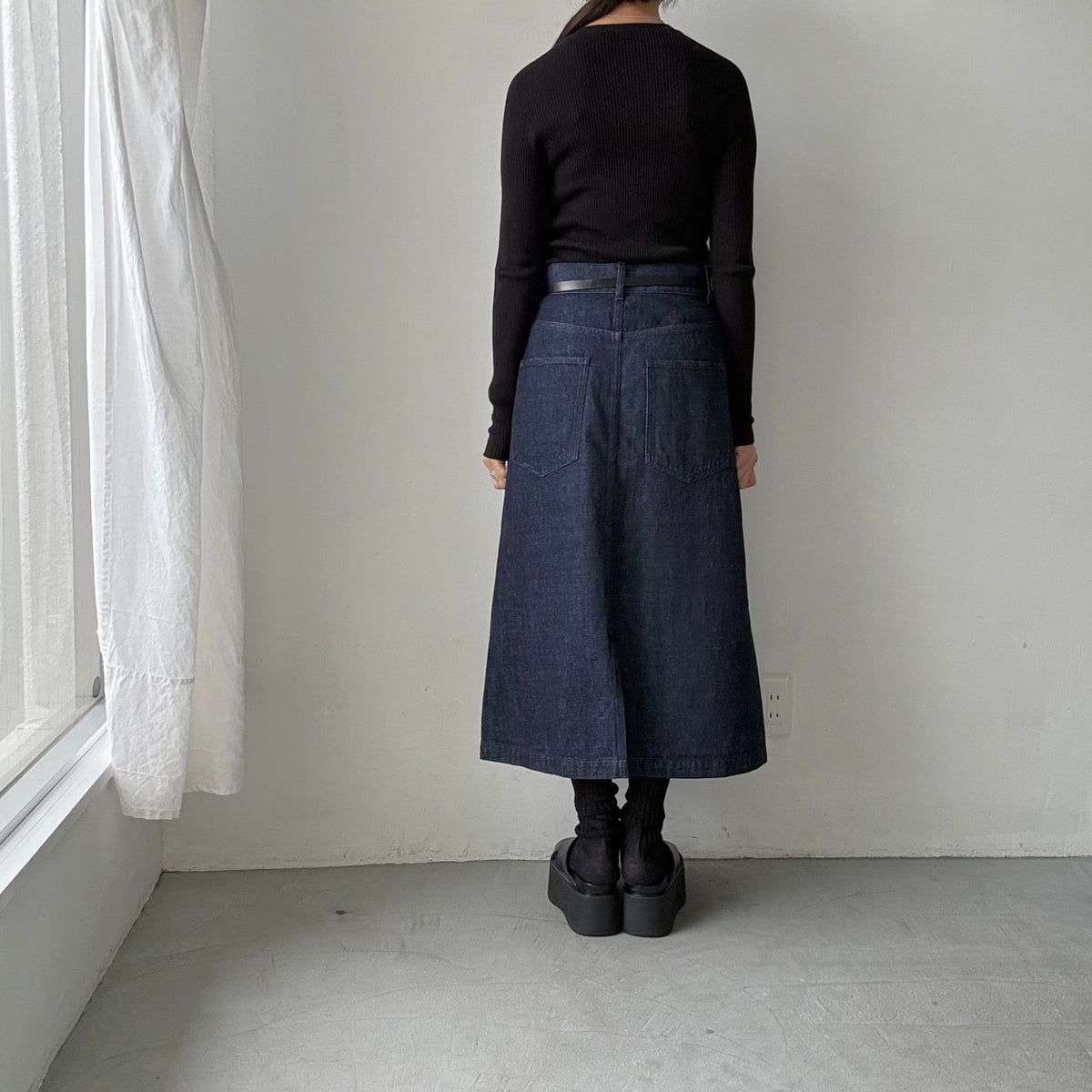 atelier naruse  コットンデニムタイトスカート