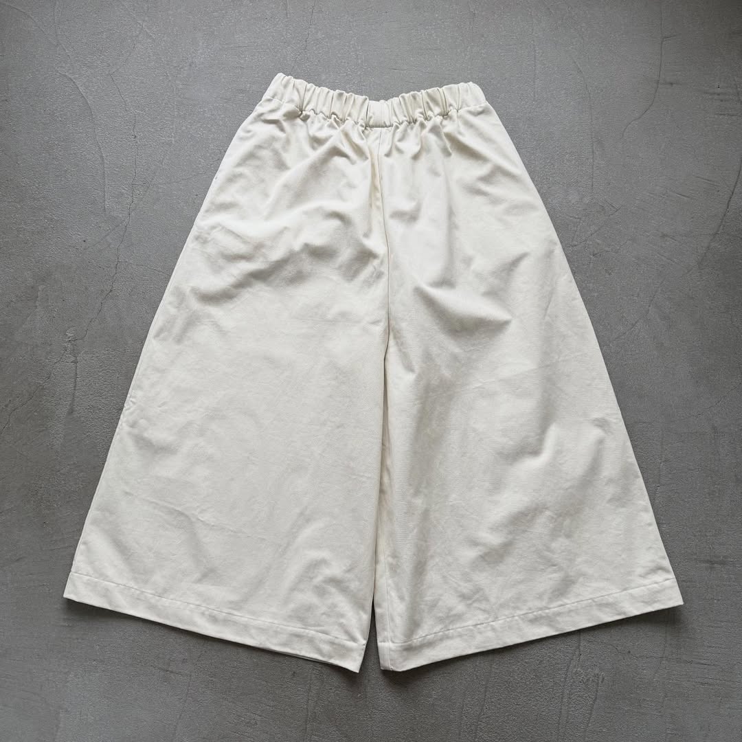dui jujudhau  ワイドワイドパンツ　チノナチュラル