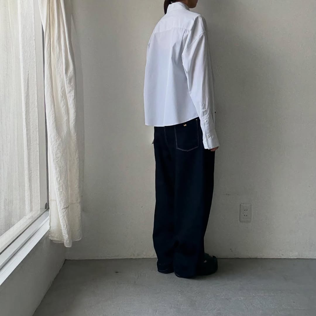TENNE HANDCRAFTED MODERN レギュラーカラーシャツ