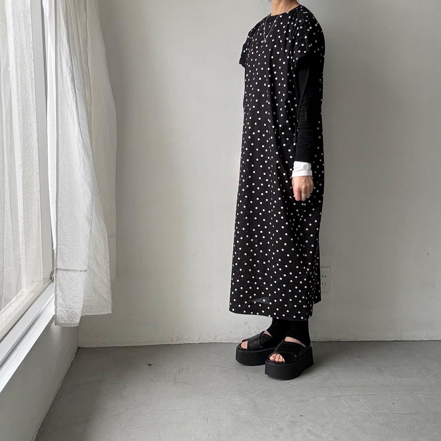 cion  コットン水玉ショルダーリボンワンピース