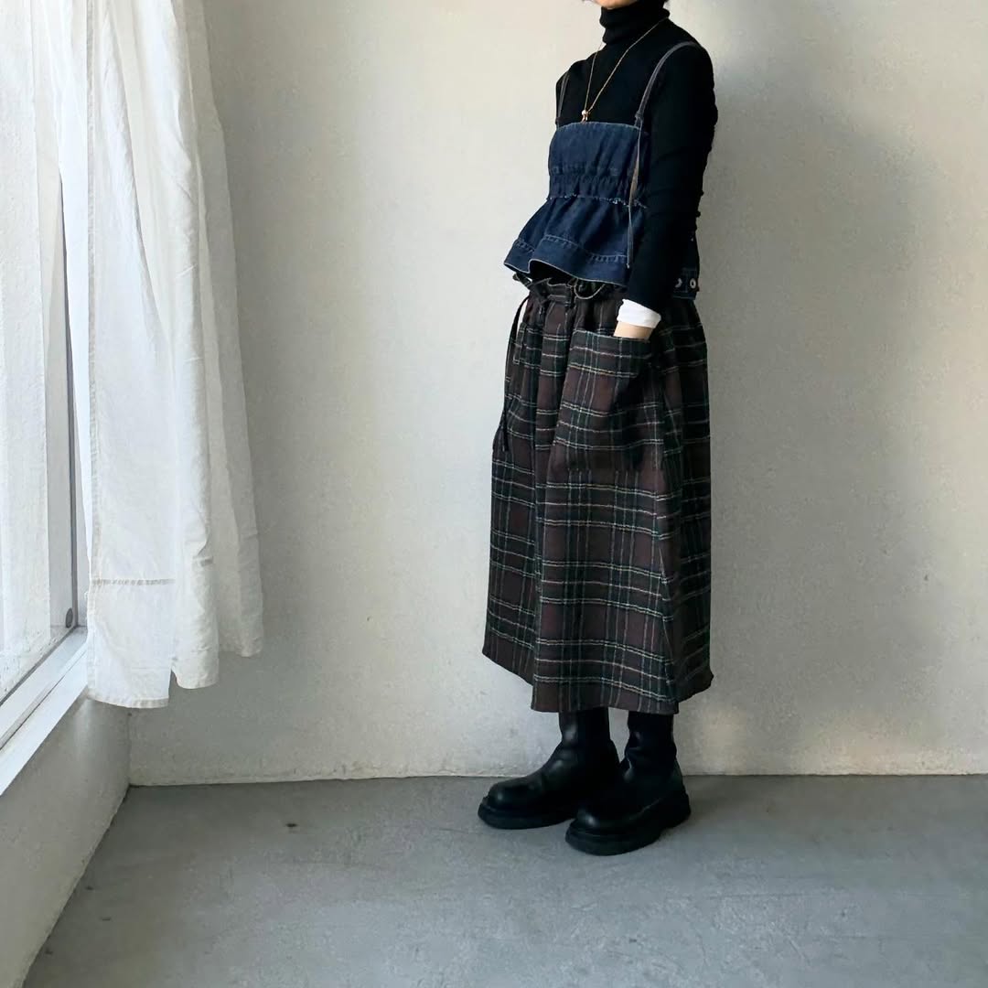 R&D.M.Co ウールタータンチェックストリングスカート