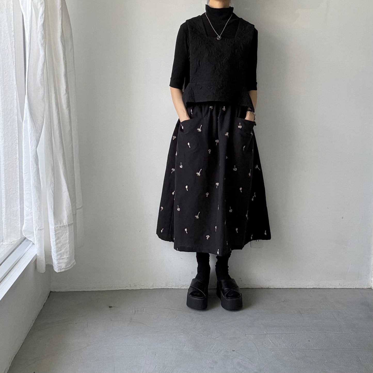 atelier naruse  コットンリネンカットインポケットスカート nohara