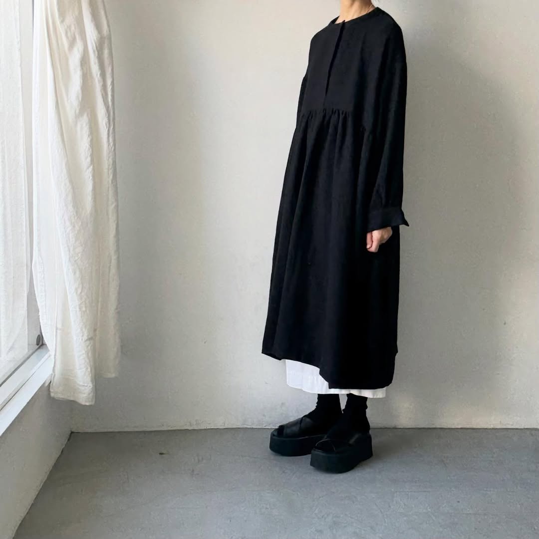 dui jujudhau  フライフロントドレス