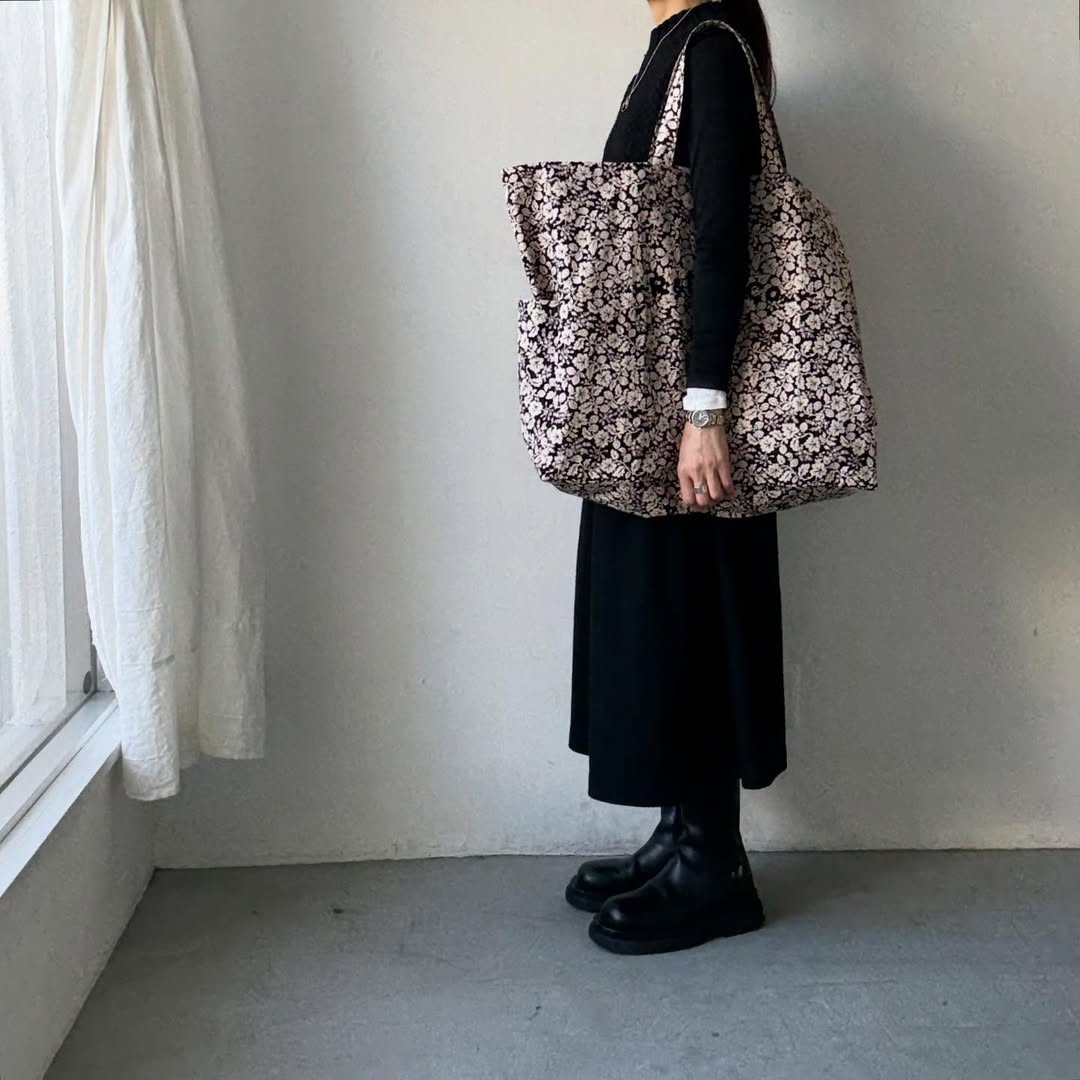 R&D.M.Co  ワイルドベリートートバッグ