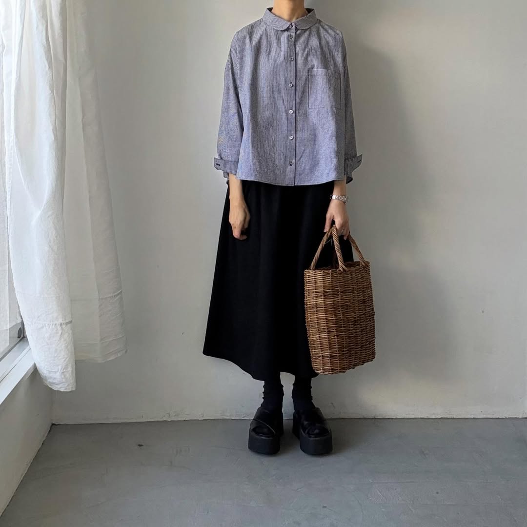 🟡週末入荷分予約受付中🟡Linenya  ギンガム丸襟長袖ブラウス　ホワイト×ブラック