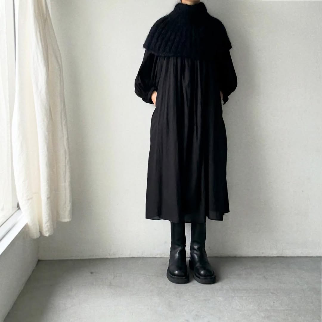 Karakoram  ライトモヘアショルダースカーフ