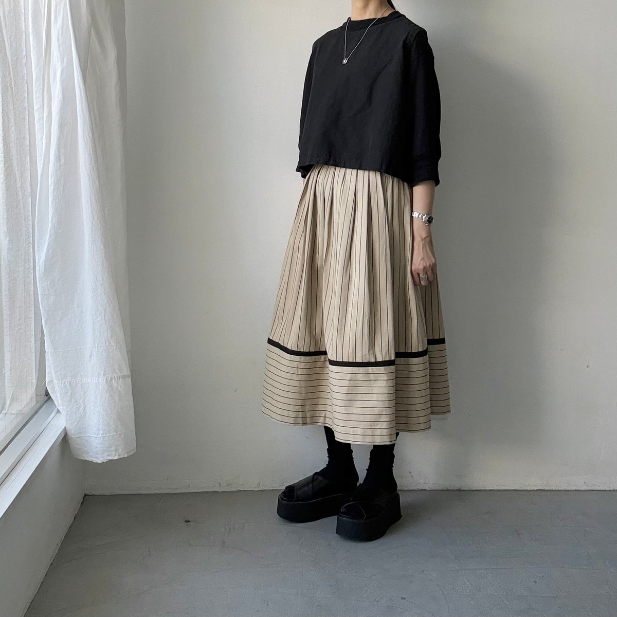 MAGALI コットンシルクストライプラップ風スカート　