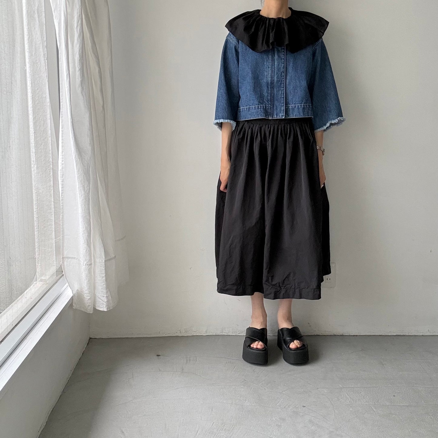 R&D.M.Co シルクコットンピエロカラーノースリーブブラウス