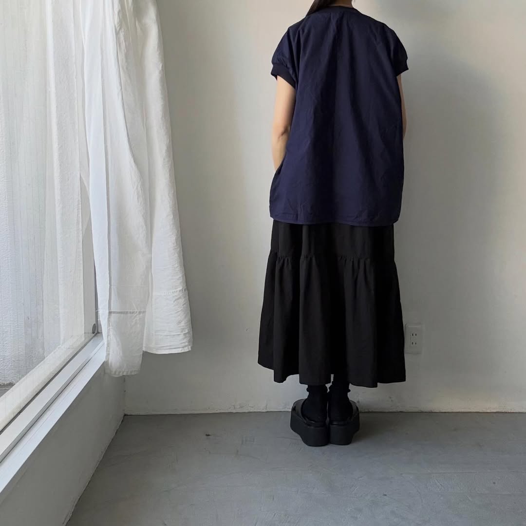 homspun コンパクトウェザーノースリーブ(オーバーサイズ)  ネイビー