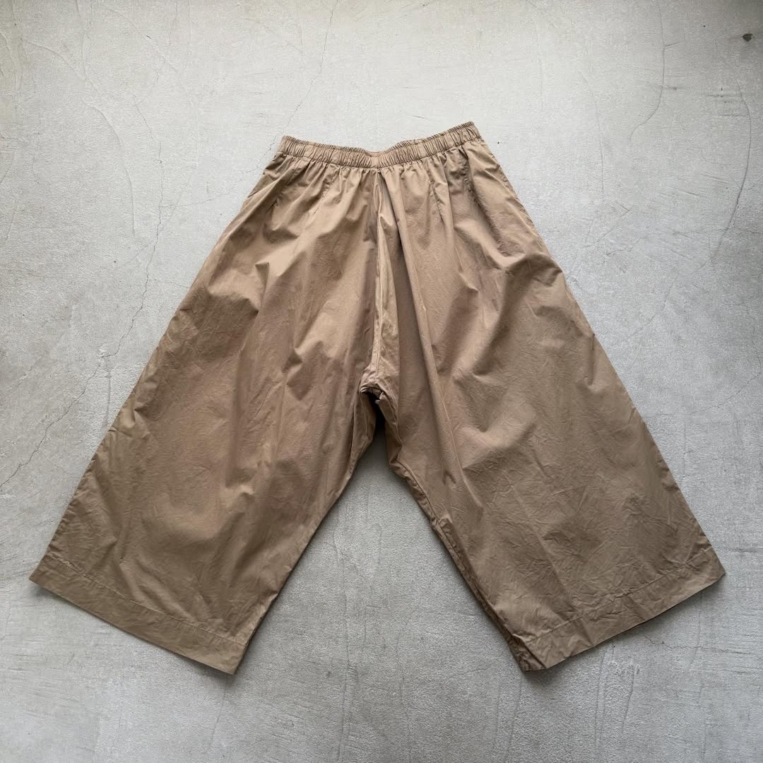 jujudhau  デッドストックコットンワイドパンツ　カーキ