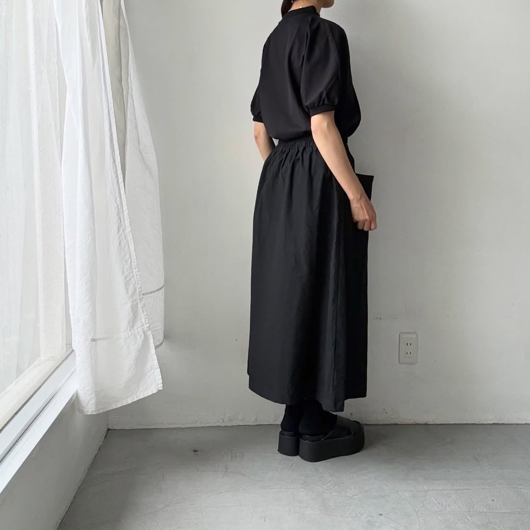 MAGALI コットン天竺ギャザースリーブカットソー　ブラック