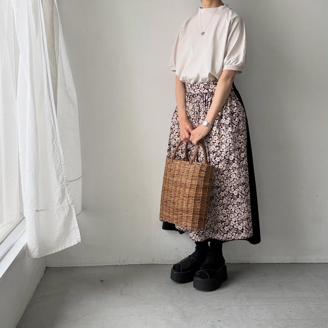 MAGALI コットン天竺ギャザースリーブカットソー　オートミール
