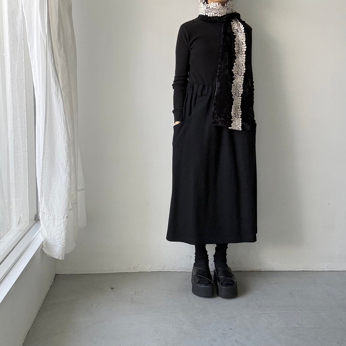 kijinokanosei  綴る葉ロングスカーフ