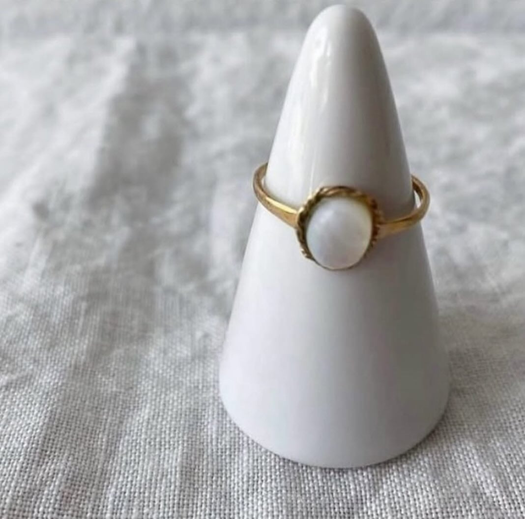 Toile Bijoux オーバルシェルリング