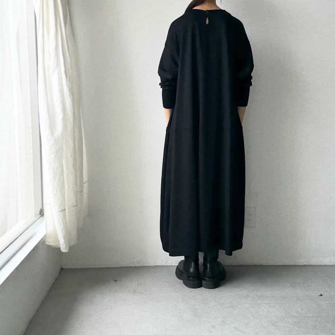 atelier naruse  スムースウールコクーンワンピース　size2