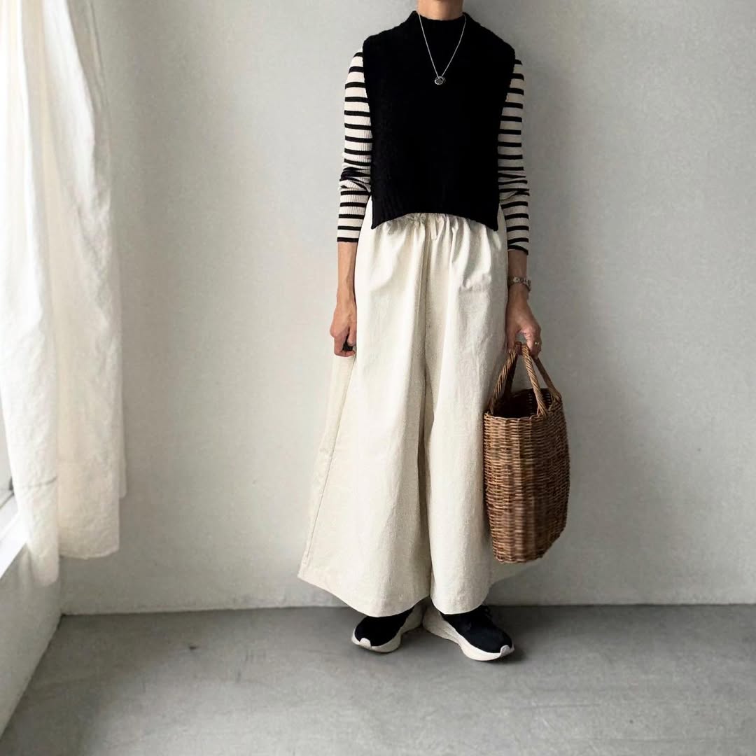 dui jujudhau  ワイドワイドパンツ　チノナチュラル