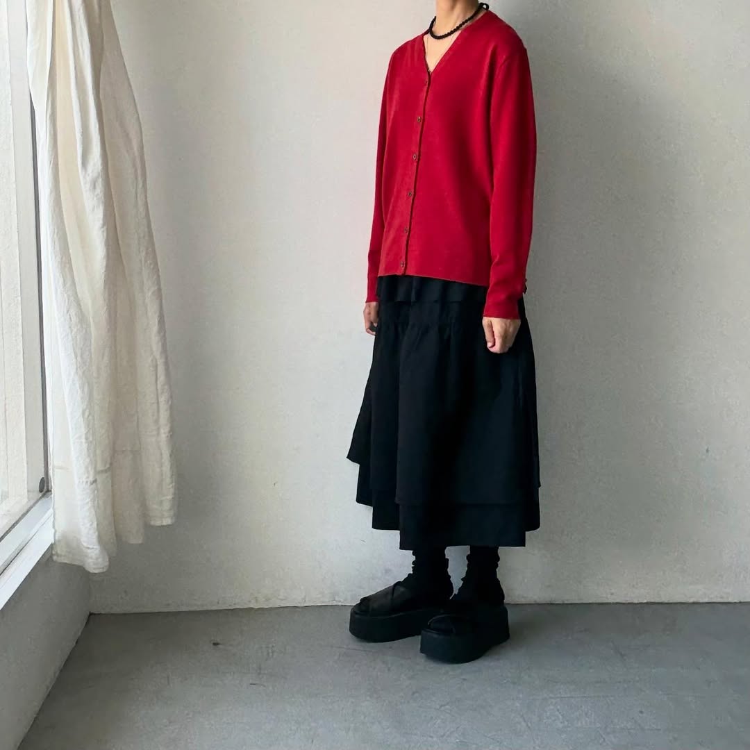 homspun ウールVネックカーディガン　レッド