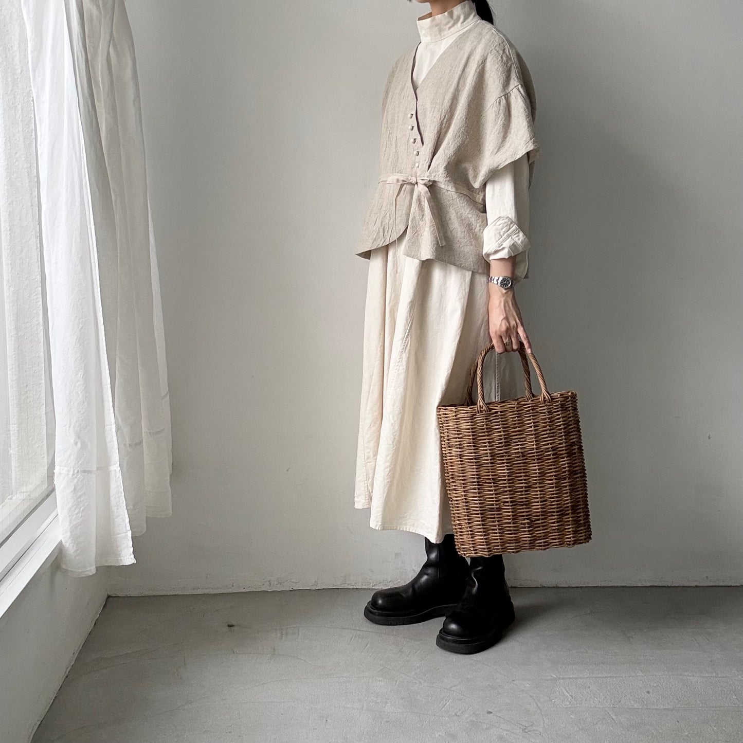 MAGALI  トリプルウォッシュリネンカシュクールジレ　ナチュラル