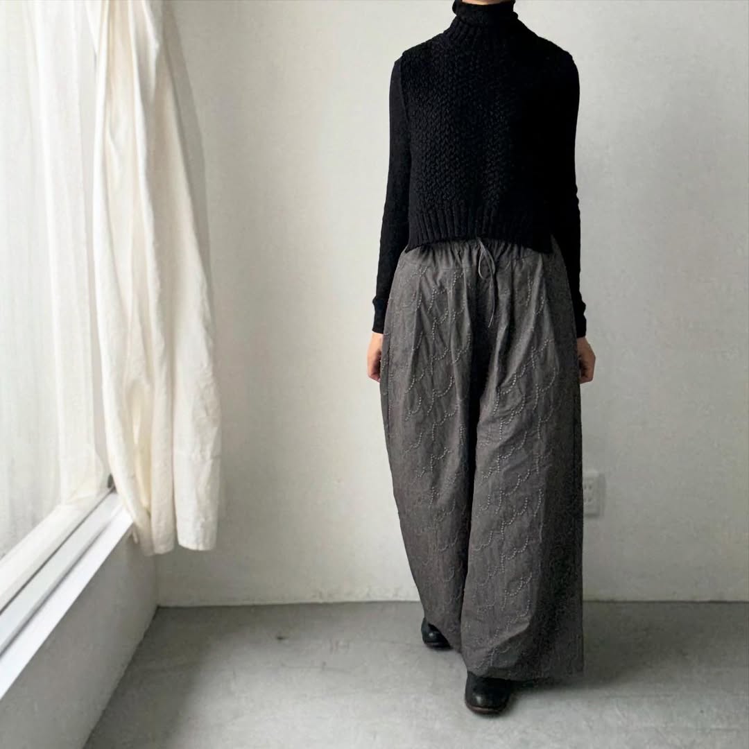 kijinokanosei  フラクタルワイドパンツ