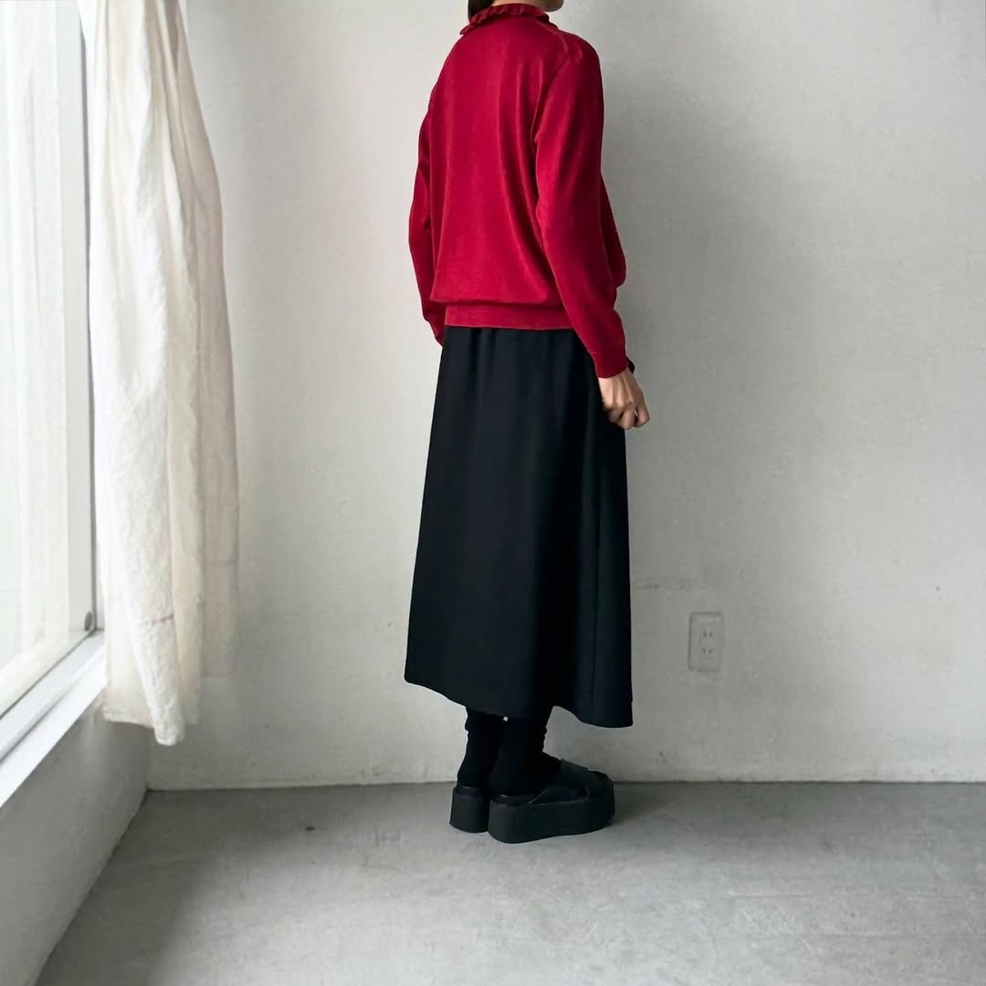 cion  ウールフリルカラーポロニット　レッド