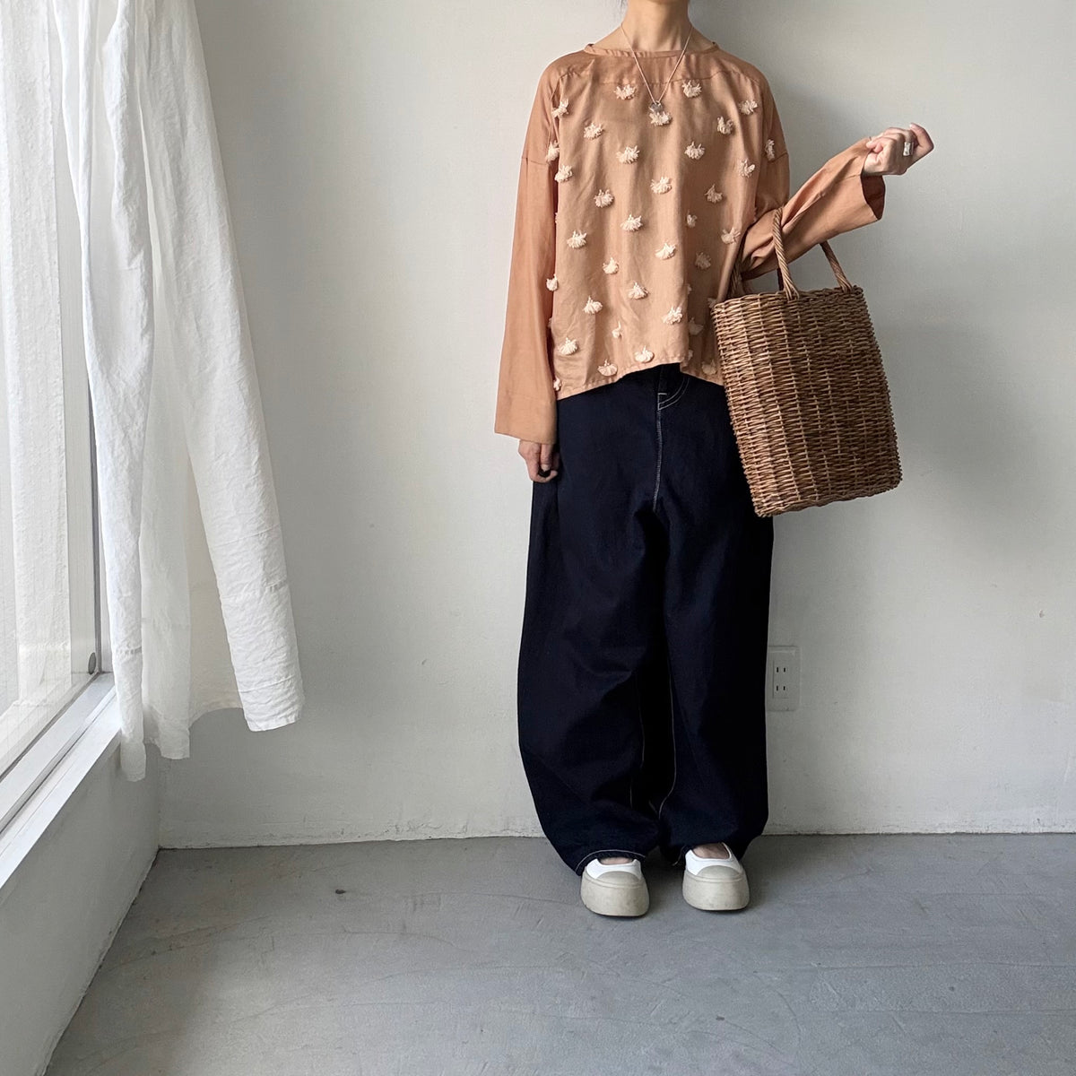 kijinokanosei  ひなぎくビッグプルオーバー　ベージュ×ベージュ
