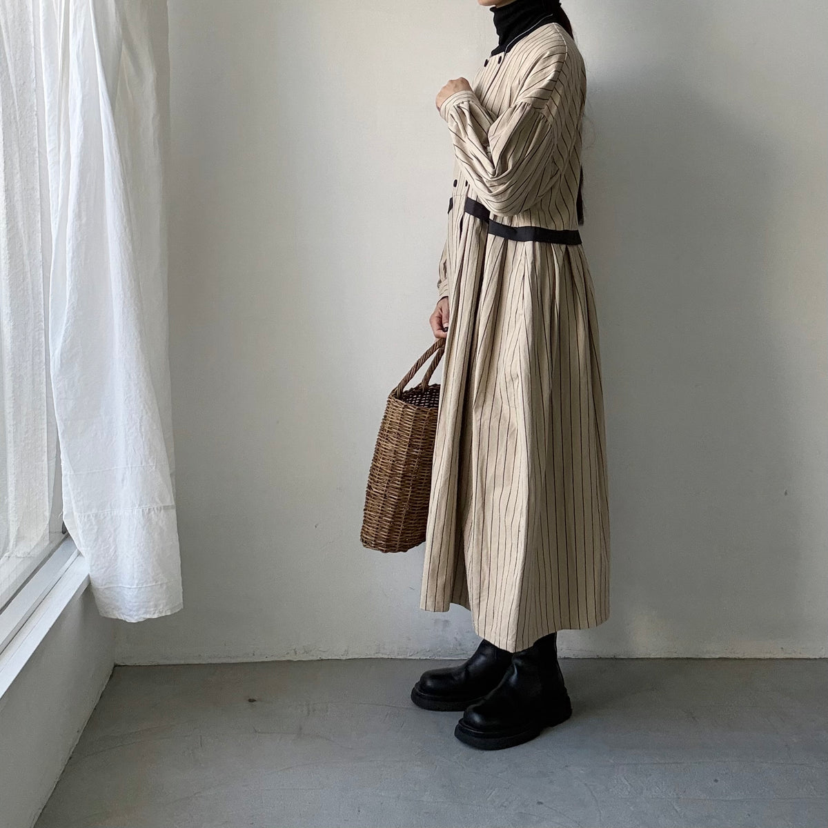 MAGALI コットンシルクストライプダブルボタンワンピース