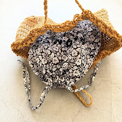 R&D.M.Co  ワイルドベリーリネンドローストリングバッグラージ　ブラック×ホワイト