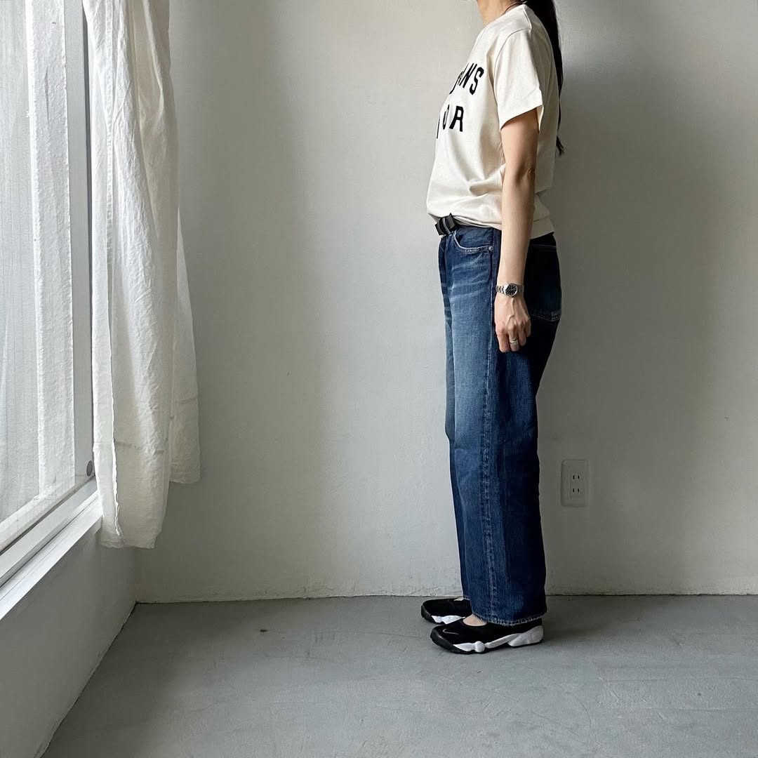 OLDMANS TAILOR OMTフロッキープリントロゴ半袖Tシャツ