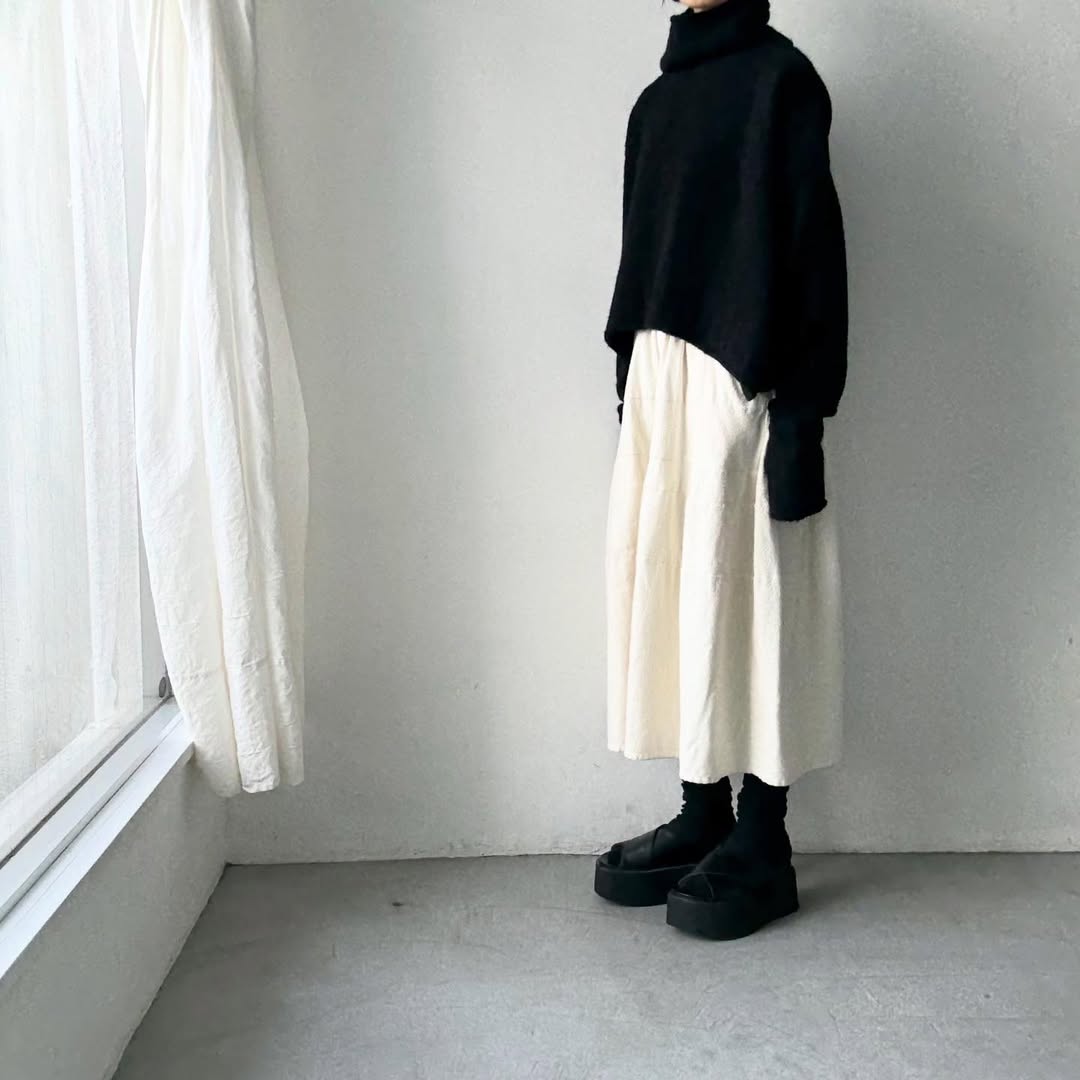 R&D.M.Co カシミアメリノハイネックセーター