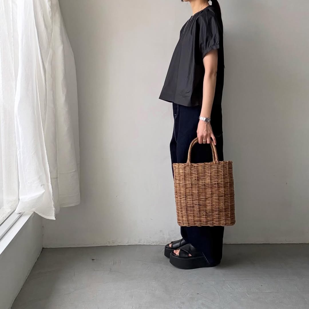 🟡週末入荷分予約受付中🟡cion  コットンシャーリングブラウス　　　ブラック