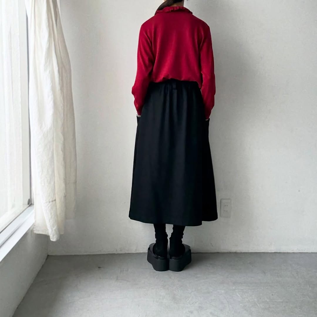 cion  ウールフリルカラーポロニット　レッド