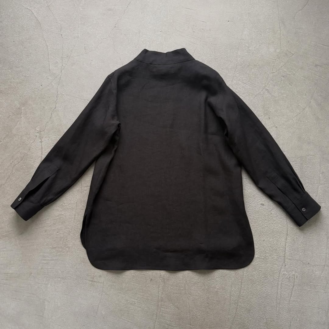 atelier naruse  リネンモックネックブラウス