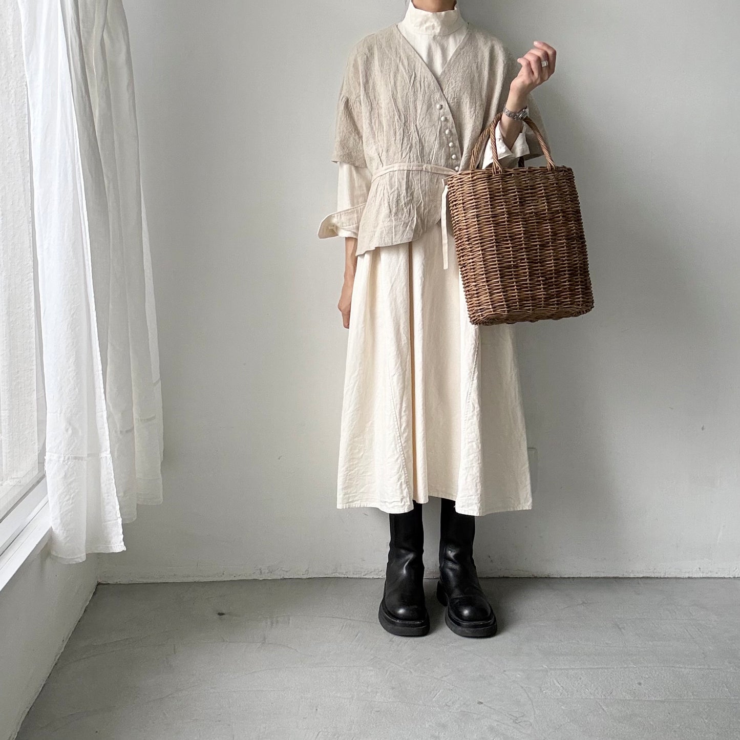 MAGALI  トリプルウォッシュリネンカシュクールジレ　ナチュラル