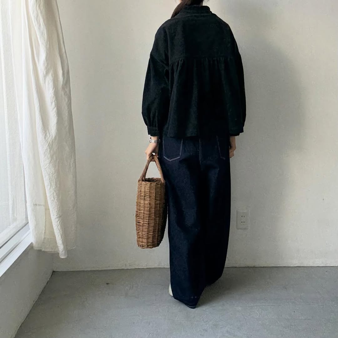 Linenya  長袖スタンドカラーブラウス　ブラック