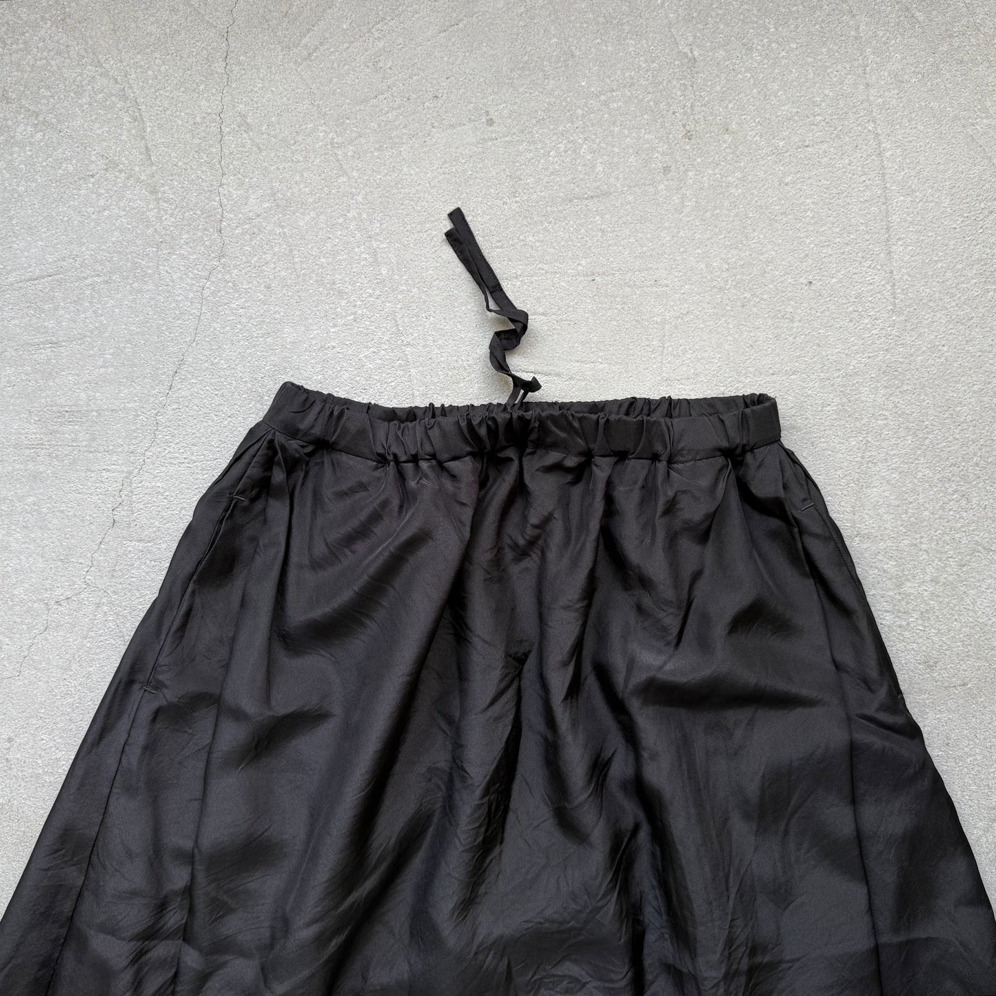 R&D.M.Co 　シルクサテンドッキングバルーンスカート