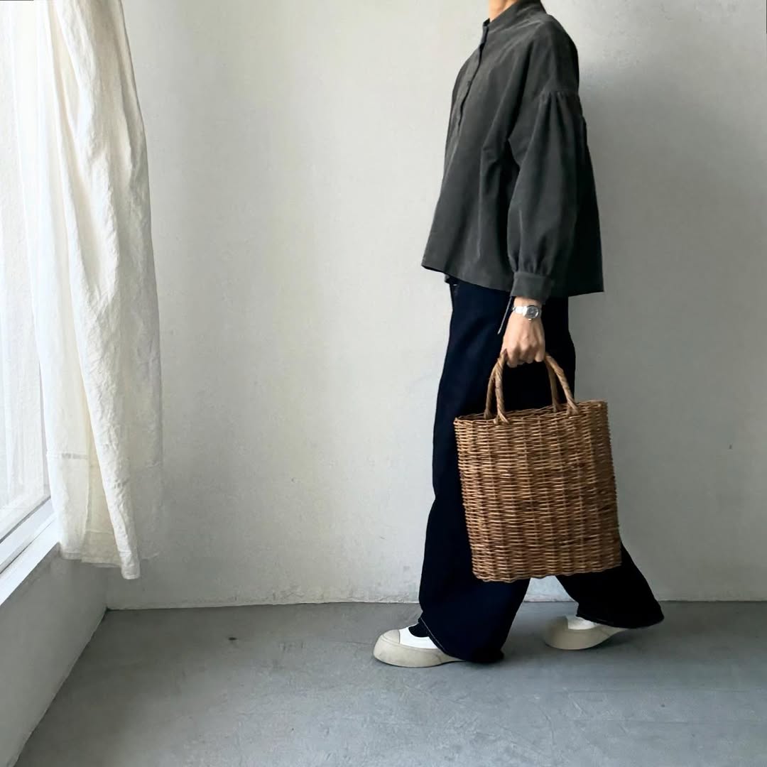 Linenya  長袖スタンドカラーブラウス　チャコール