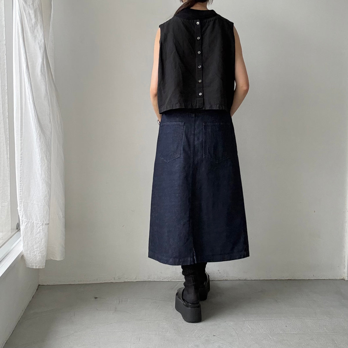 atelier naruse  コットンデニムタイトスカート