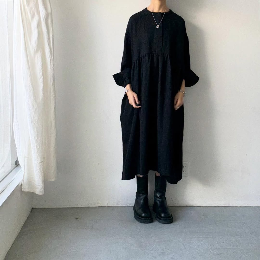 dui jujudhau  フライフロントドレス