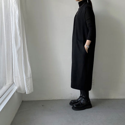 atelier naruse　コットンウールヘリンボンジャンパースカート