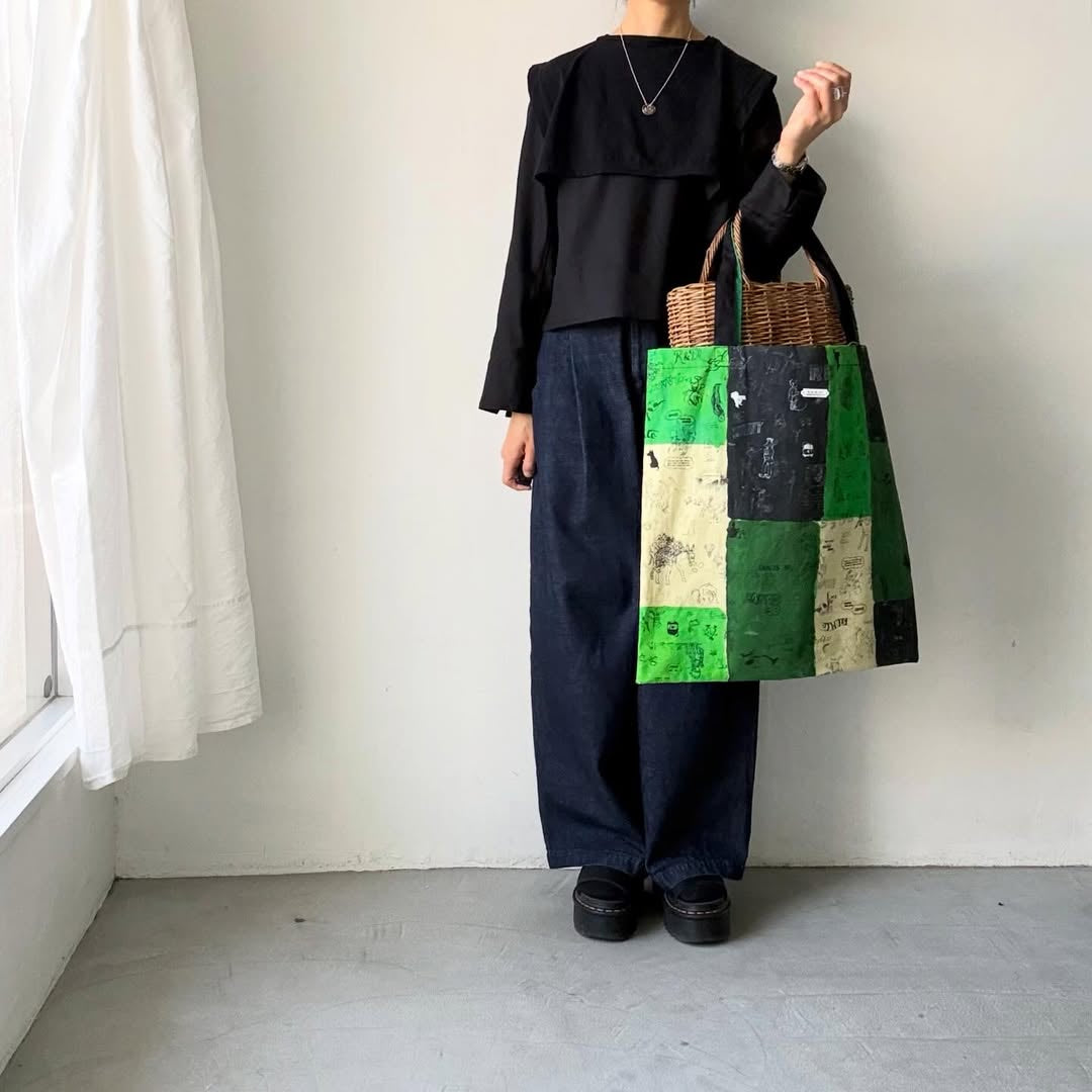 R&D.M.Co  モザイクグラフィティトートバッグ　グリーン