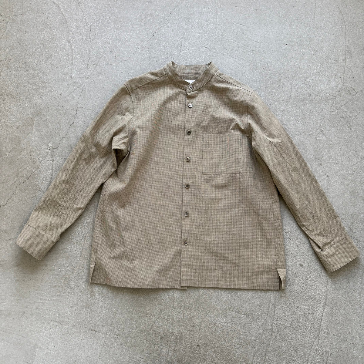 atelier naruse  オーガニックコットングレンチェックバンドカラーシャツ