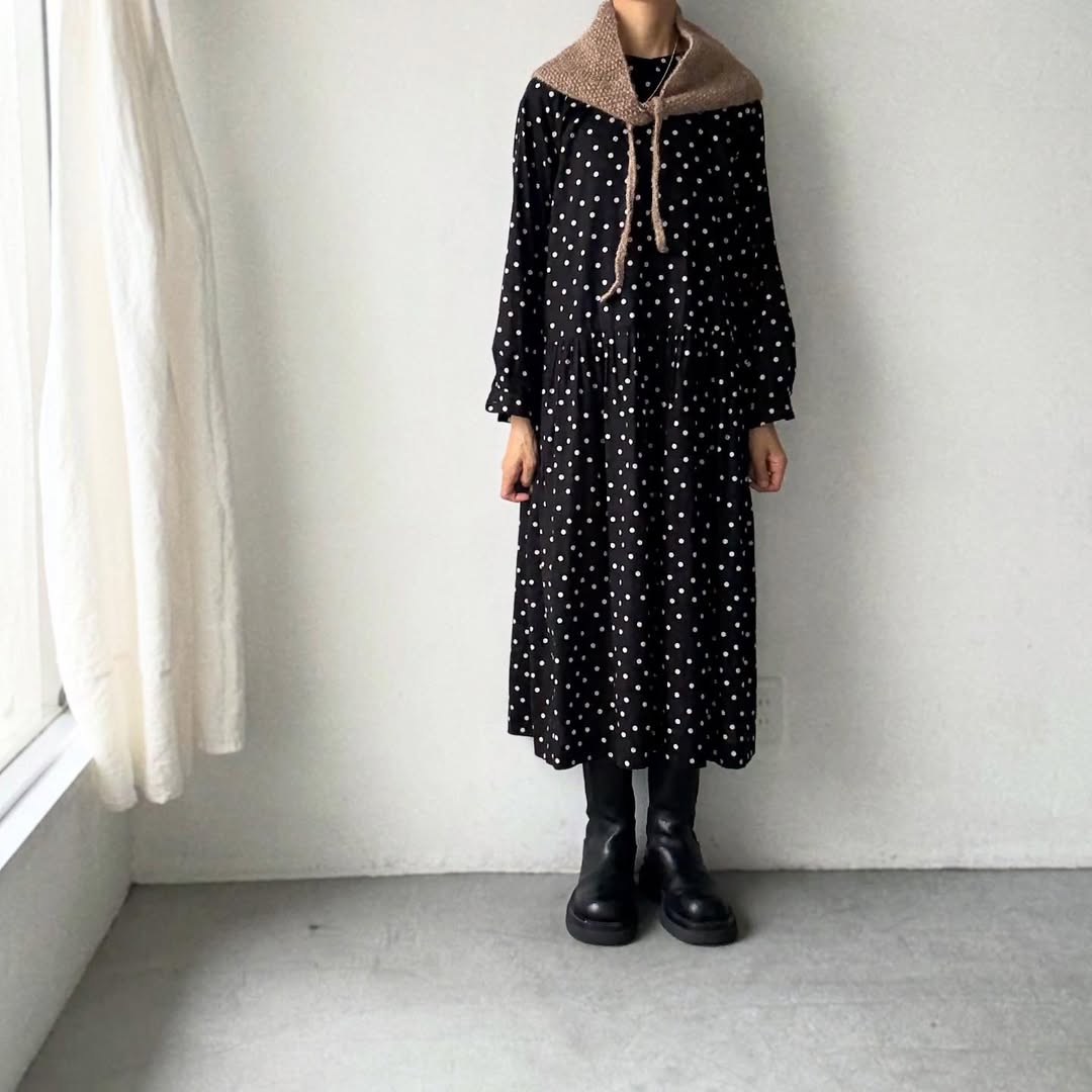 Karakoram アルパカコットントライアングルスカーフ　ライトブラウン