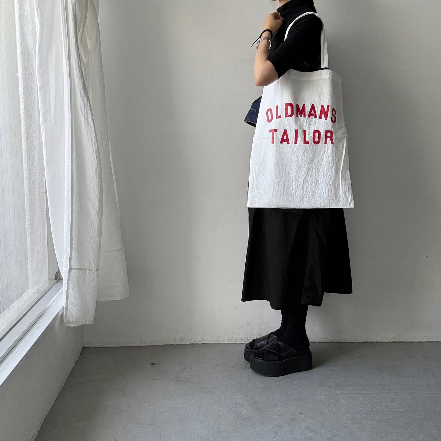 OLDMANS TAILOR  OMTプリントテクスチャートートバッグ　ホワイト