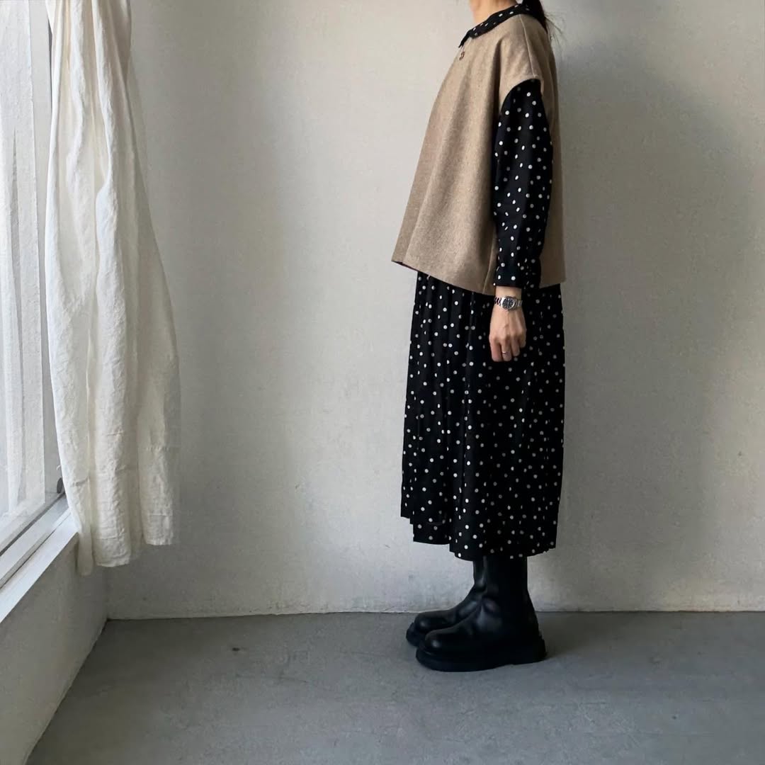 Linenya  ウール混ベスト　ベージュ