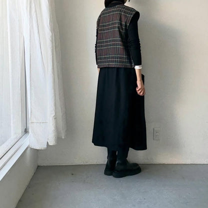 R&D.M.Co  ウール タータンチェックボタンビブ